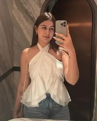 Call Girl Defence Colony Delhi
